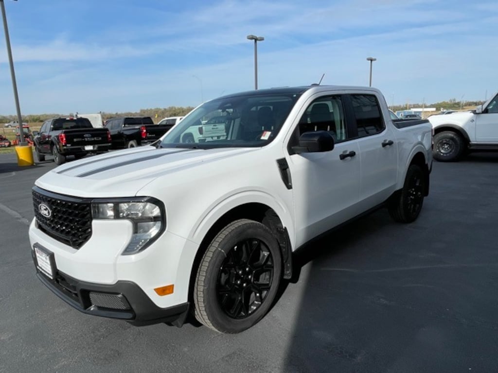 New 2025 Ford Maverick XLT Truck