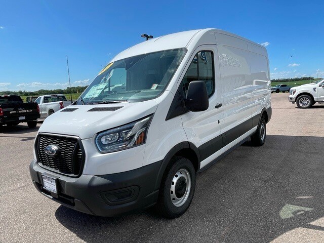 2025 Ford Transit photo 4