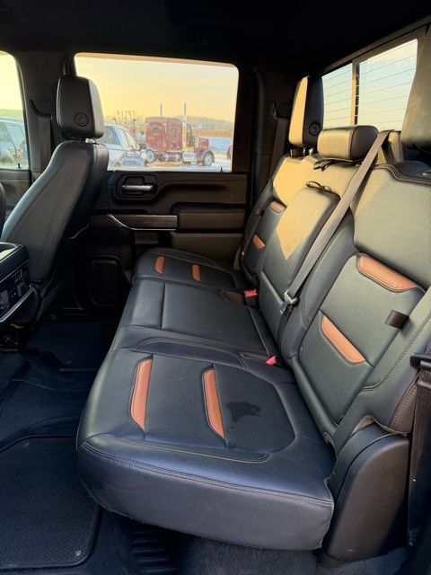2021 GMC Sierra 2500HD AT4 - Photo 16