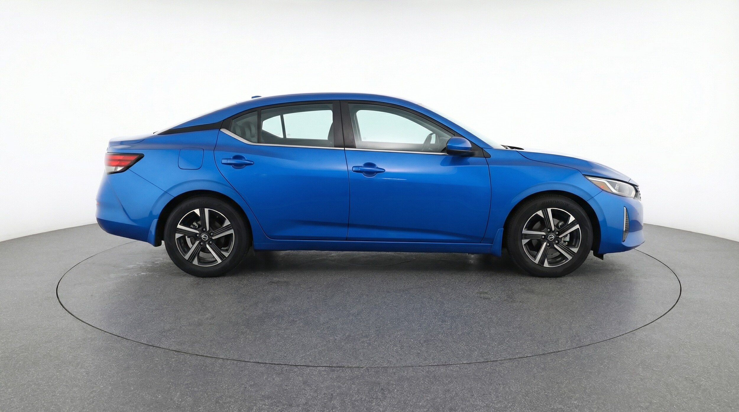 Thumbnail: 2025 Nissan Sentra - 8