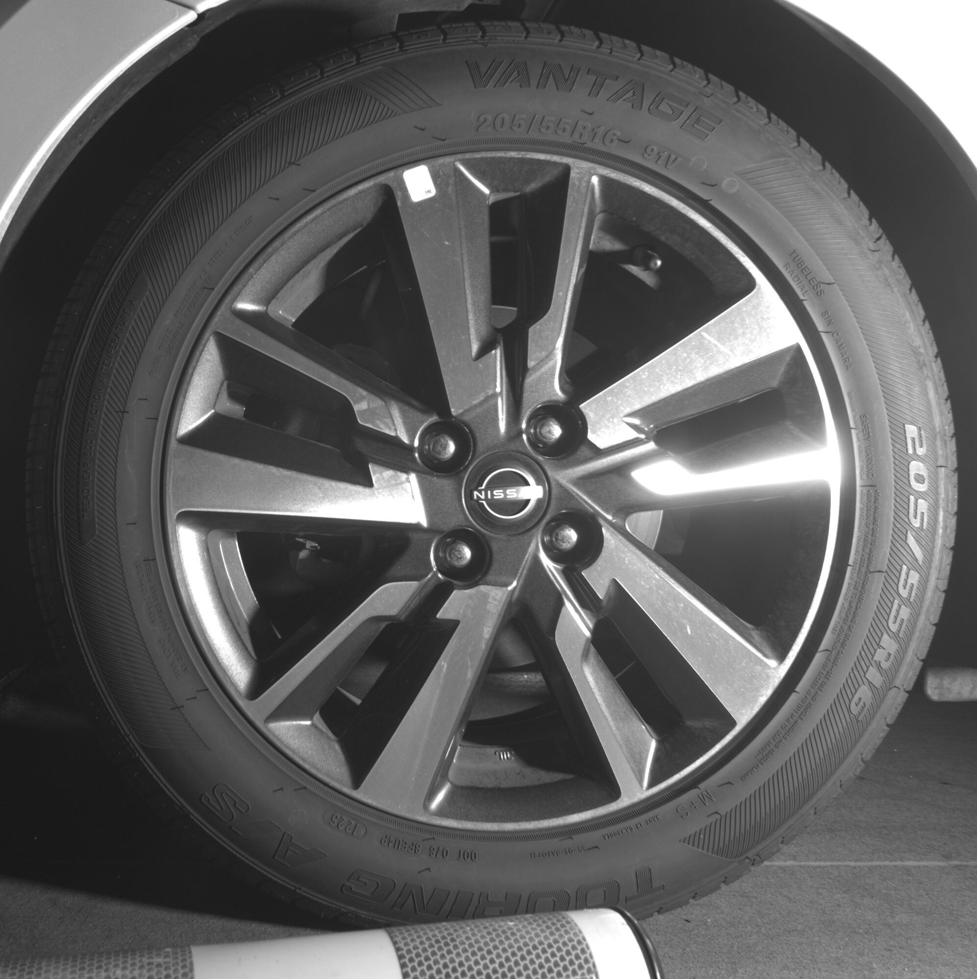 Thumbnail: 2025 Nissan Versa - 9