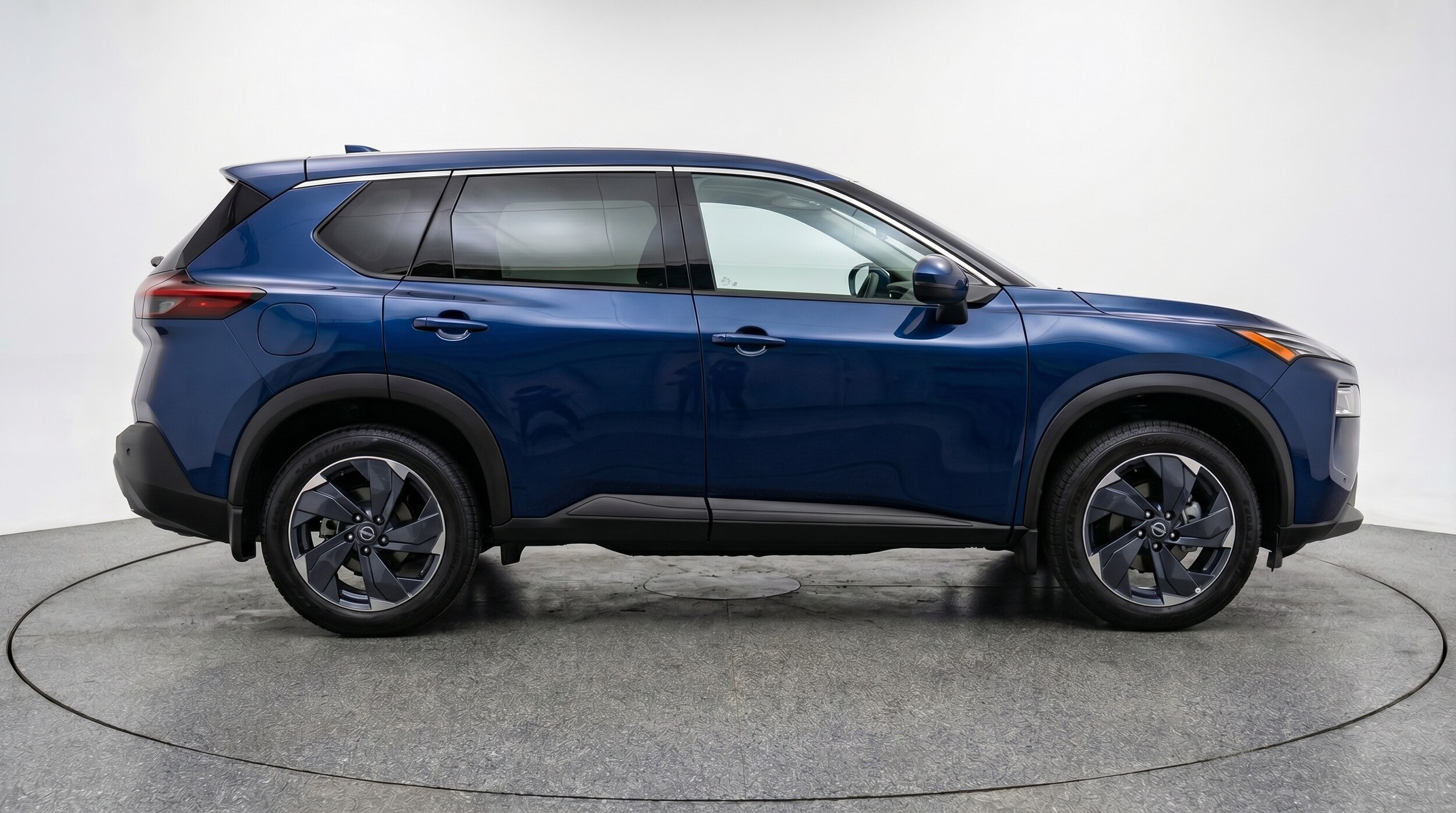 Thumbnail: 2025 Nissan Rogue - 8