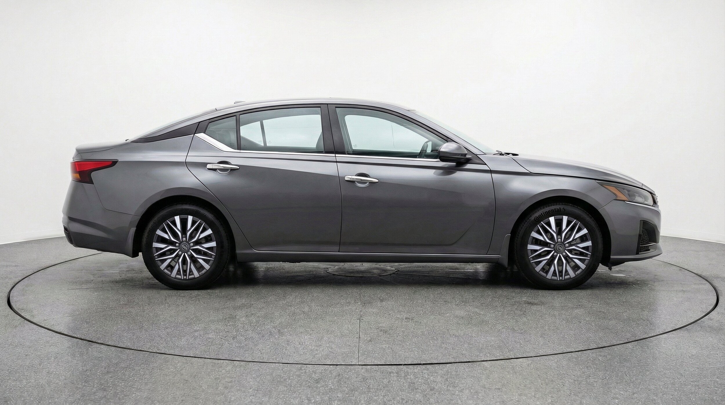 Thumbnail: 2025 Nissan Altima - 11