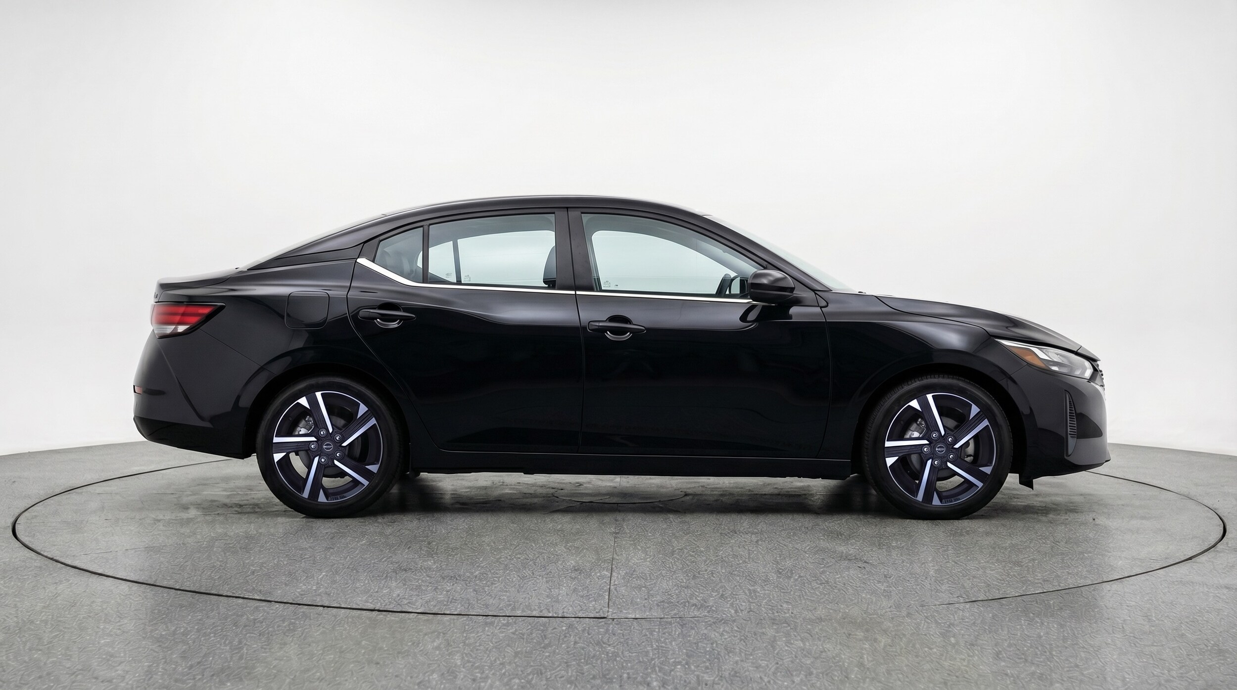 Thumbnail: 2025 Nissan Sentra - 8