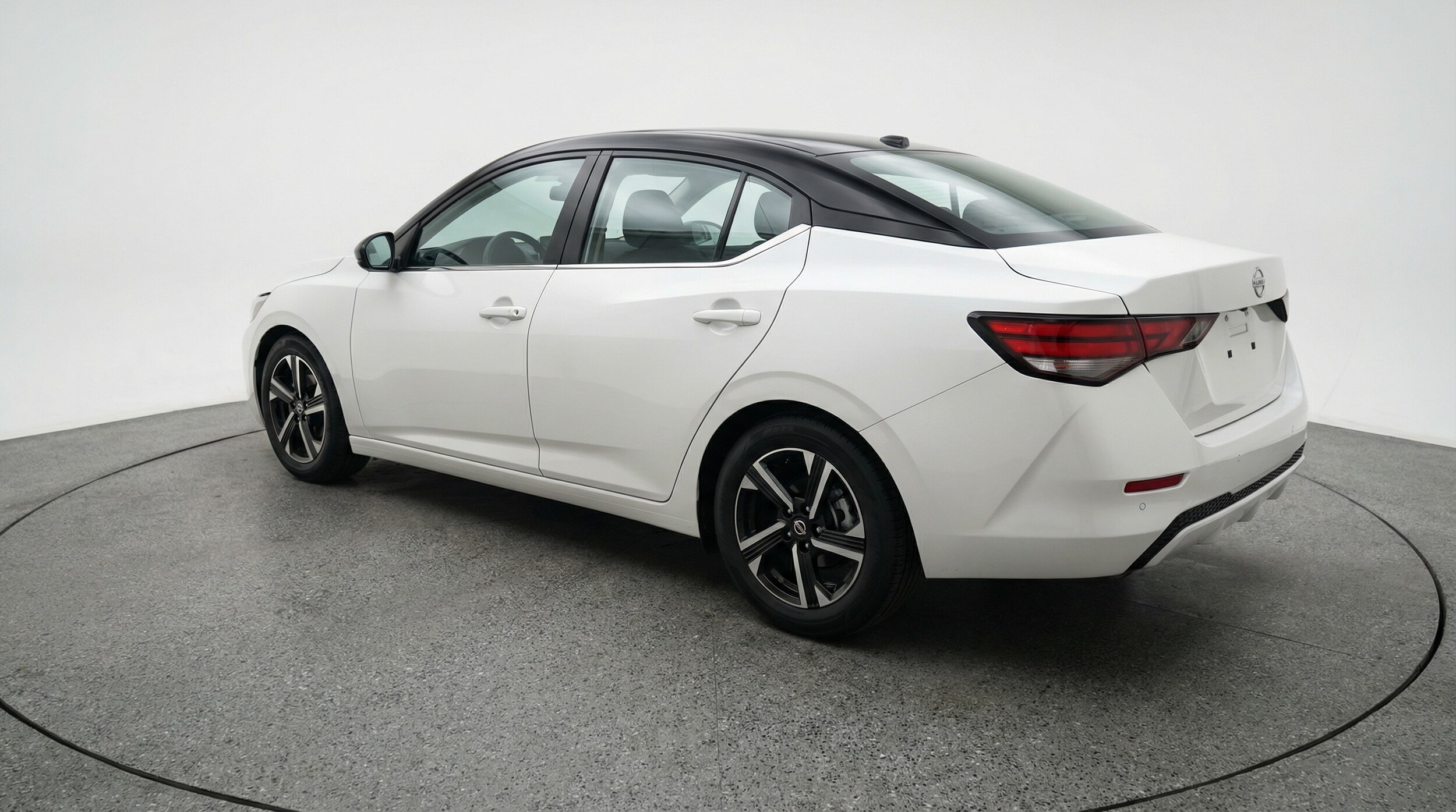 Thumbnail: 2025 Nissan Sentra - 5