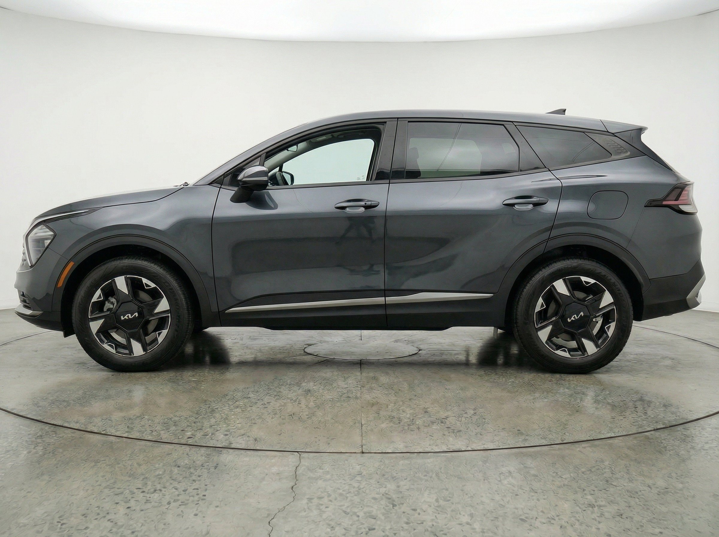 Thumbnail: 2026 Kia Sportage - 5