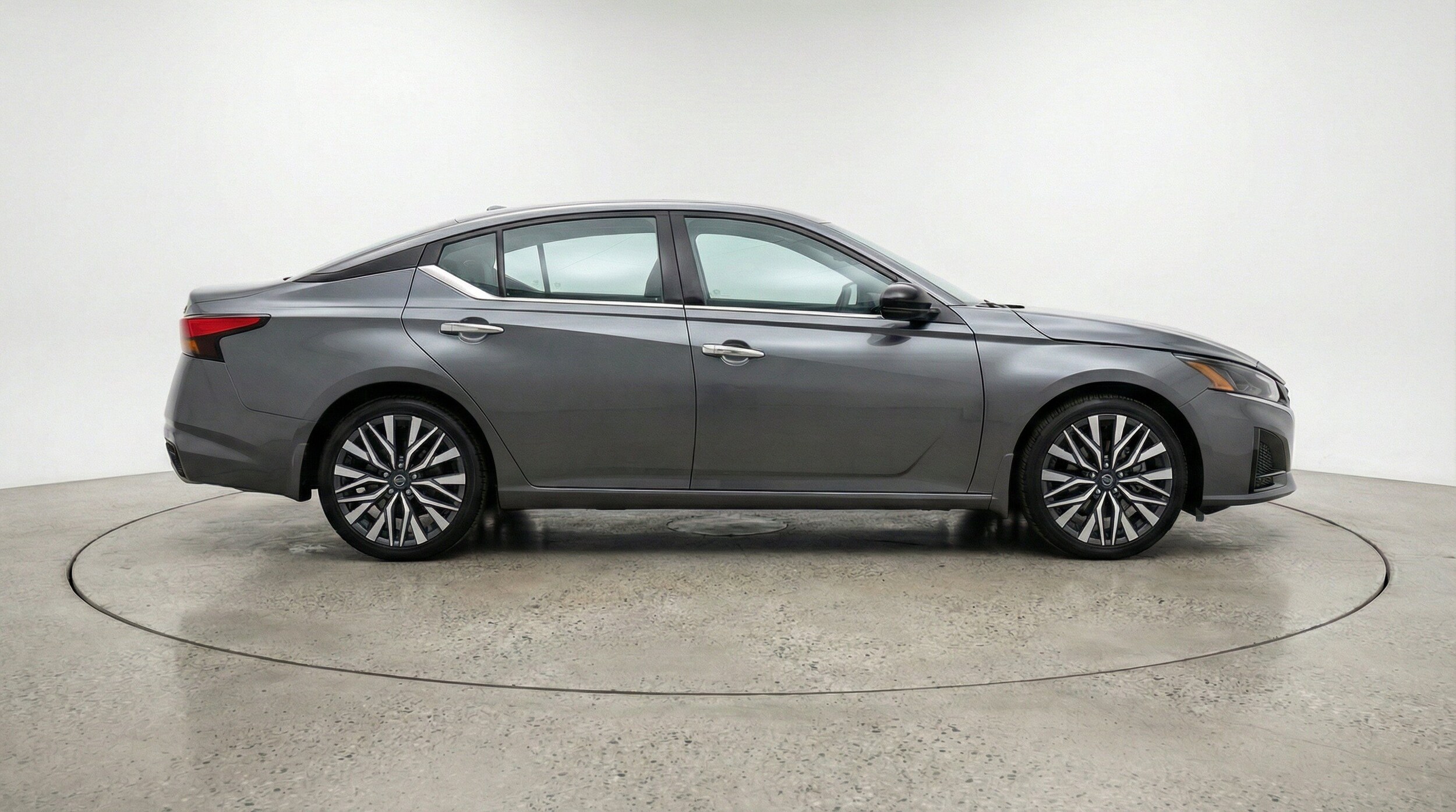Thumbnail: 2025 Nissan Altima - 11