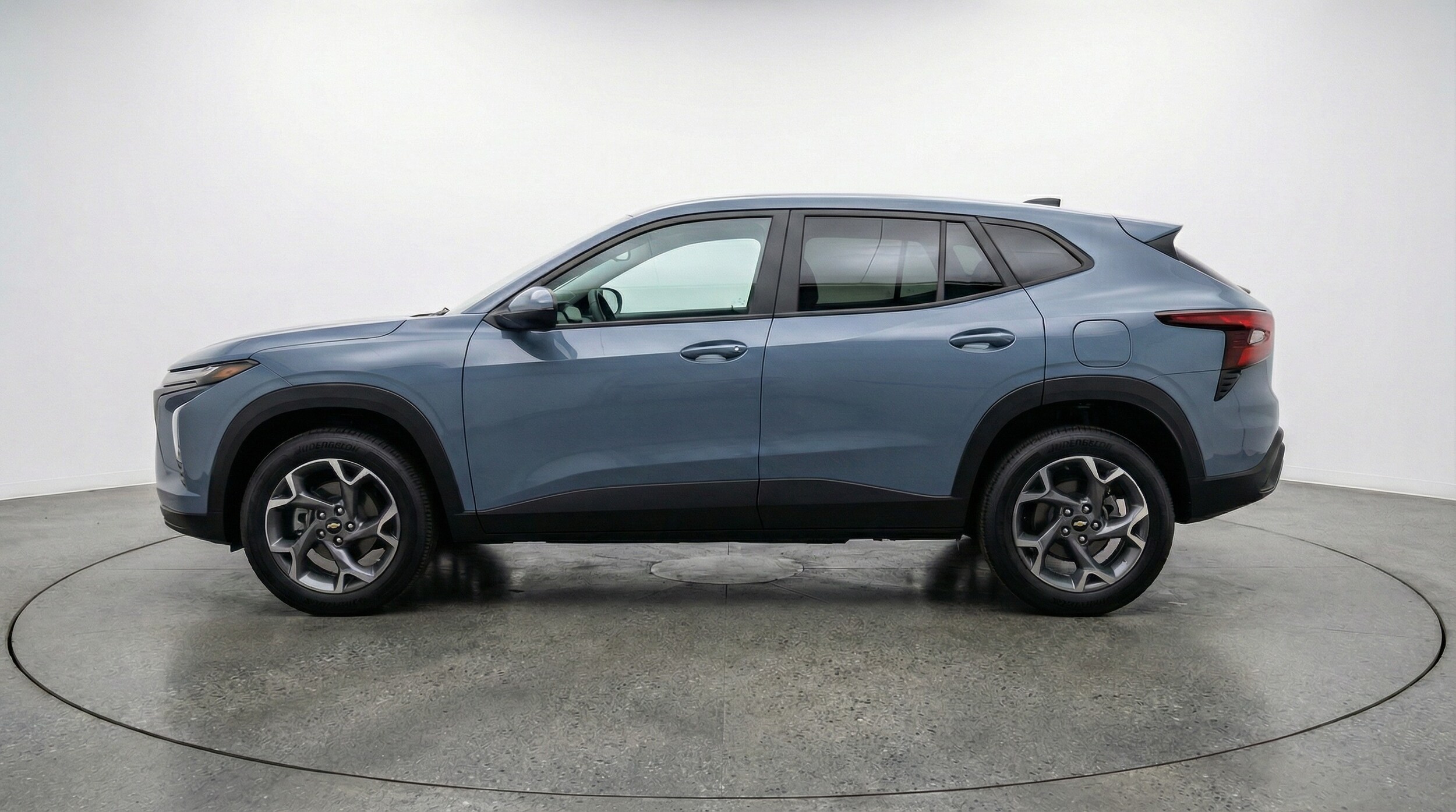 Thumbnail: 2025 Chevrolet Trax - 4
