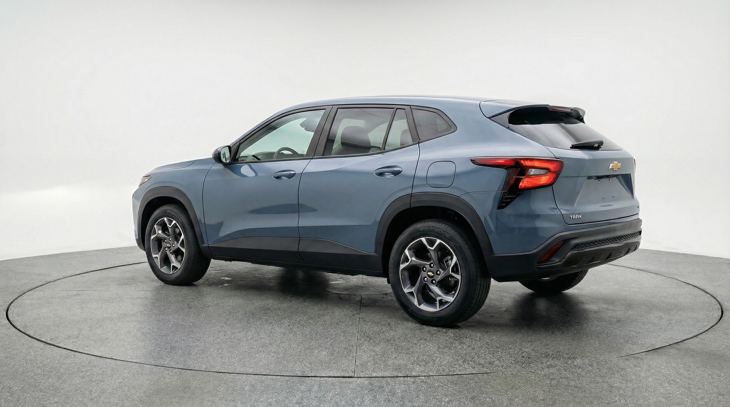 Thumbnail: 2025 Chevrolet Trax - 5