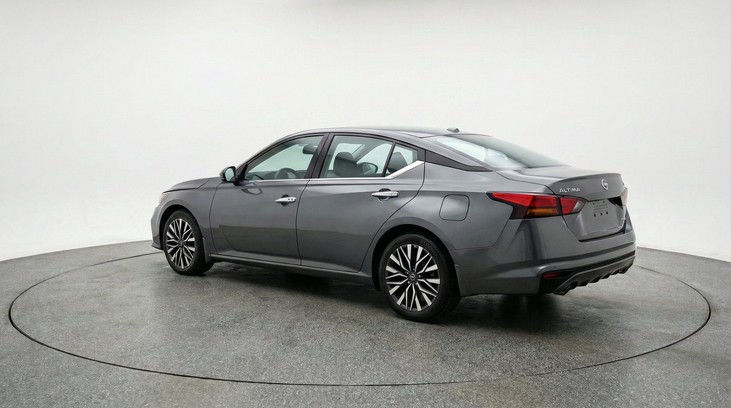 Thumbnail: 2025 Nissan Altima - 6