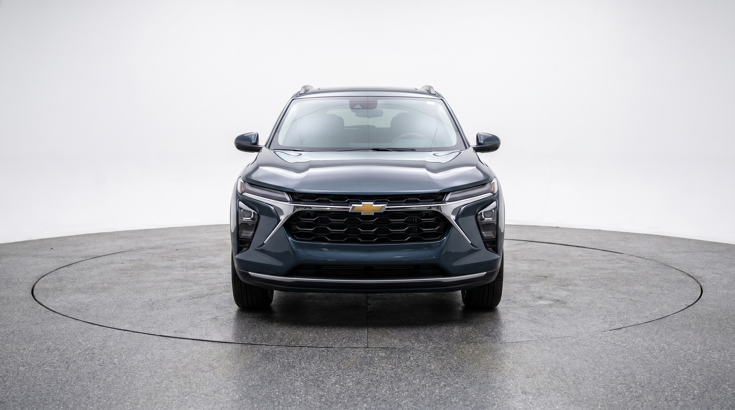 Thumbnail: 2025 Chevrolet Trax - 2