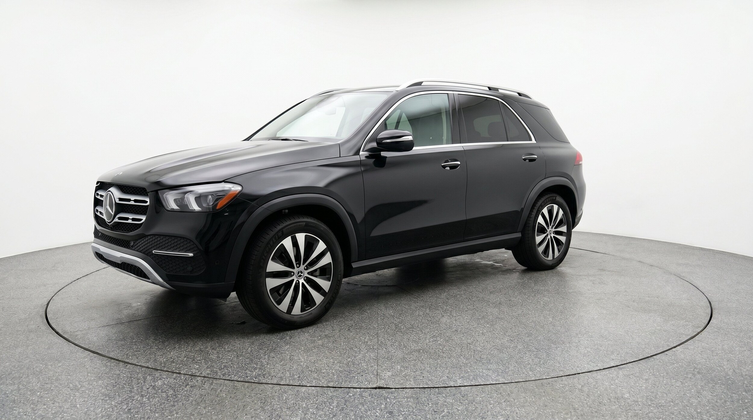 Thumbnail: 2026 Mercedes-Benz GLE - 3