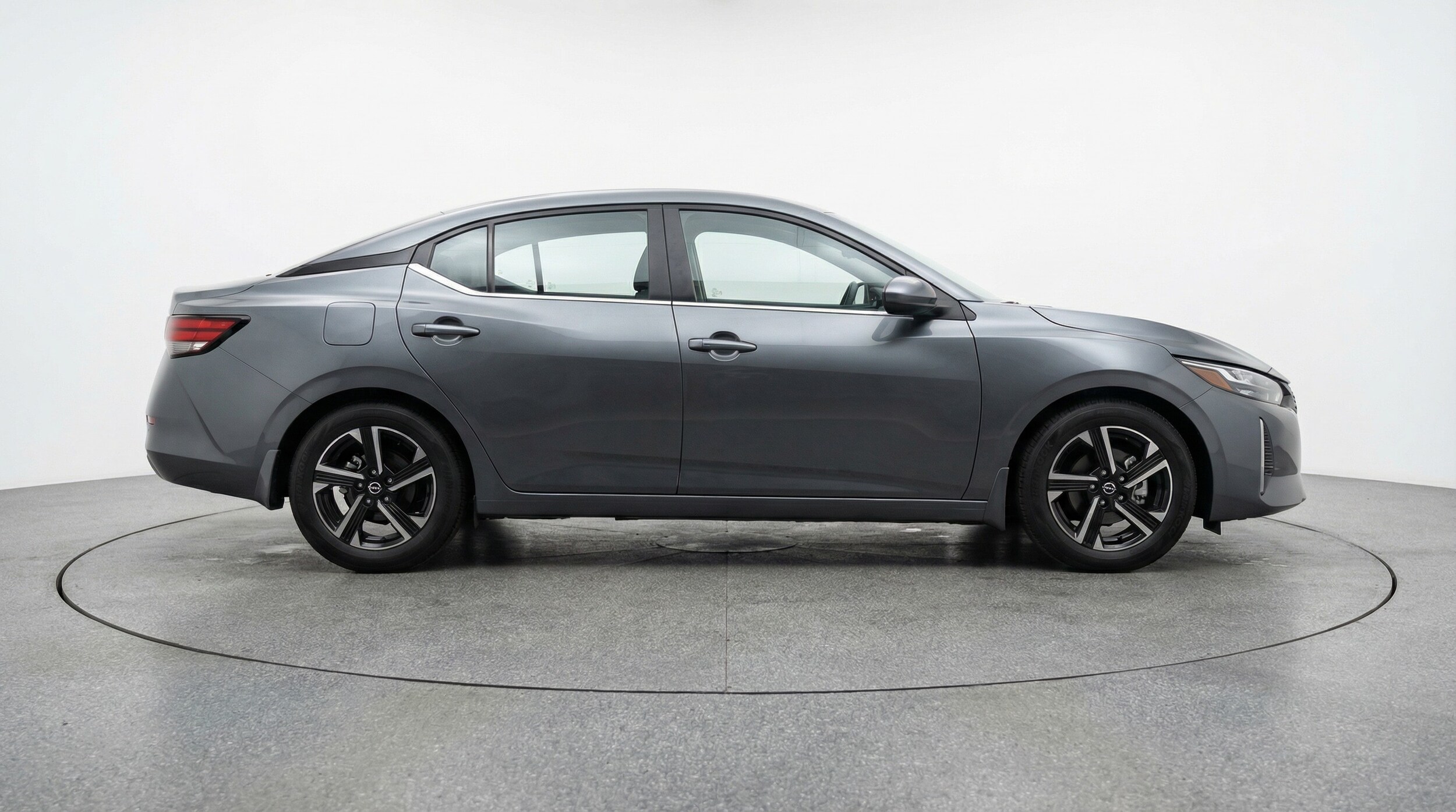 Thumbnail: 2025 Nissan Sentra - 8