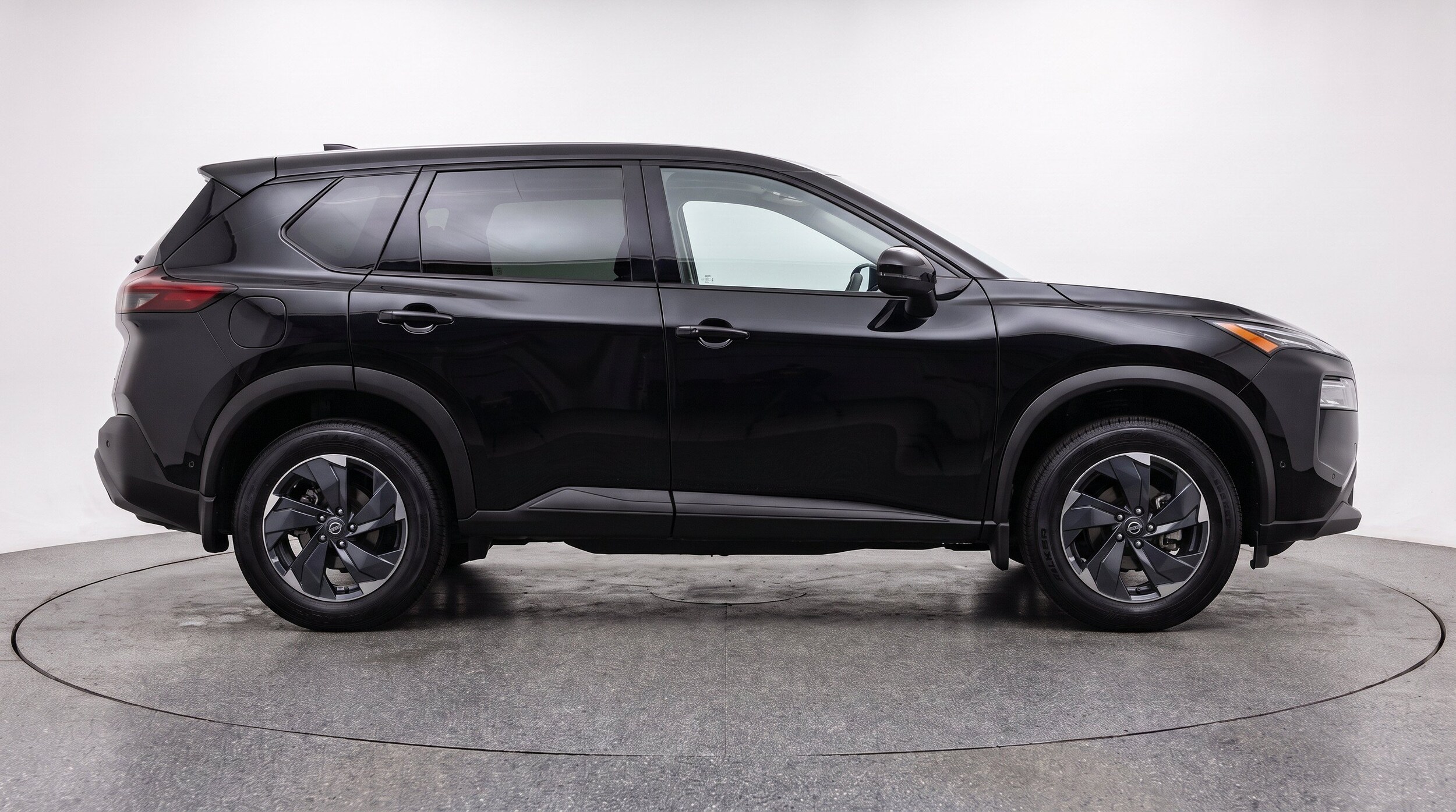 Thumbnail: 2025 Nissan Rogue - 10