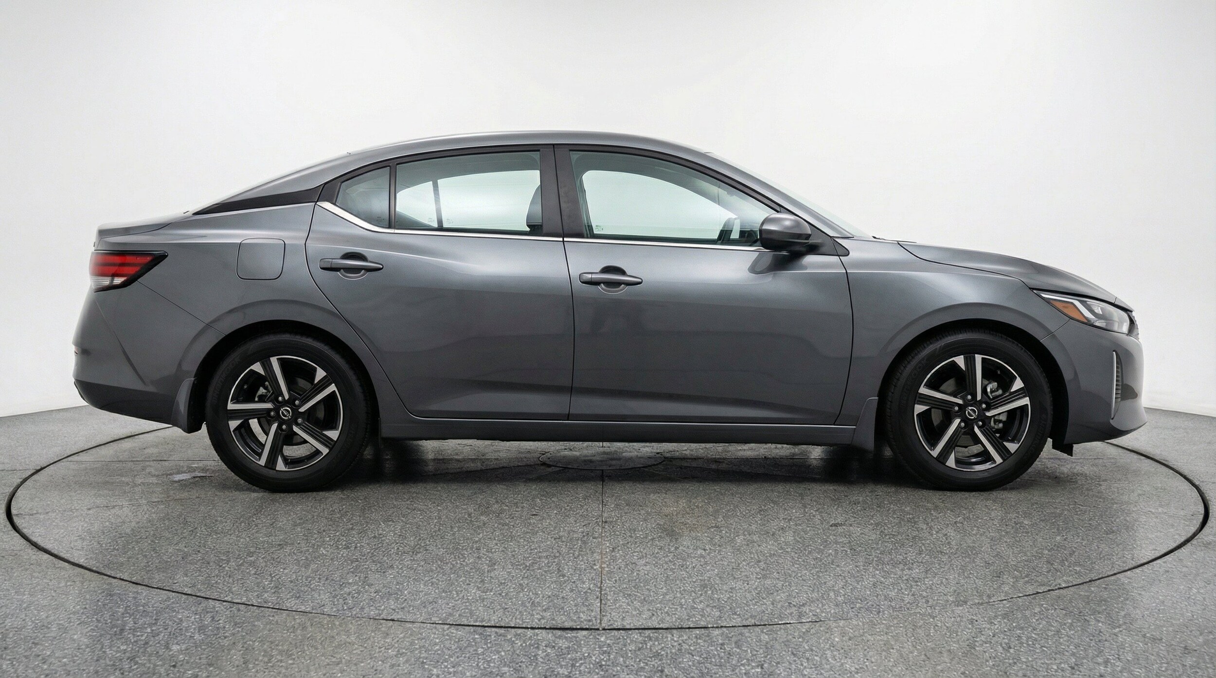 Thumbnail: 2025 Nissan Sentra - 11