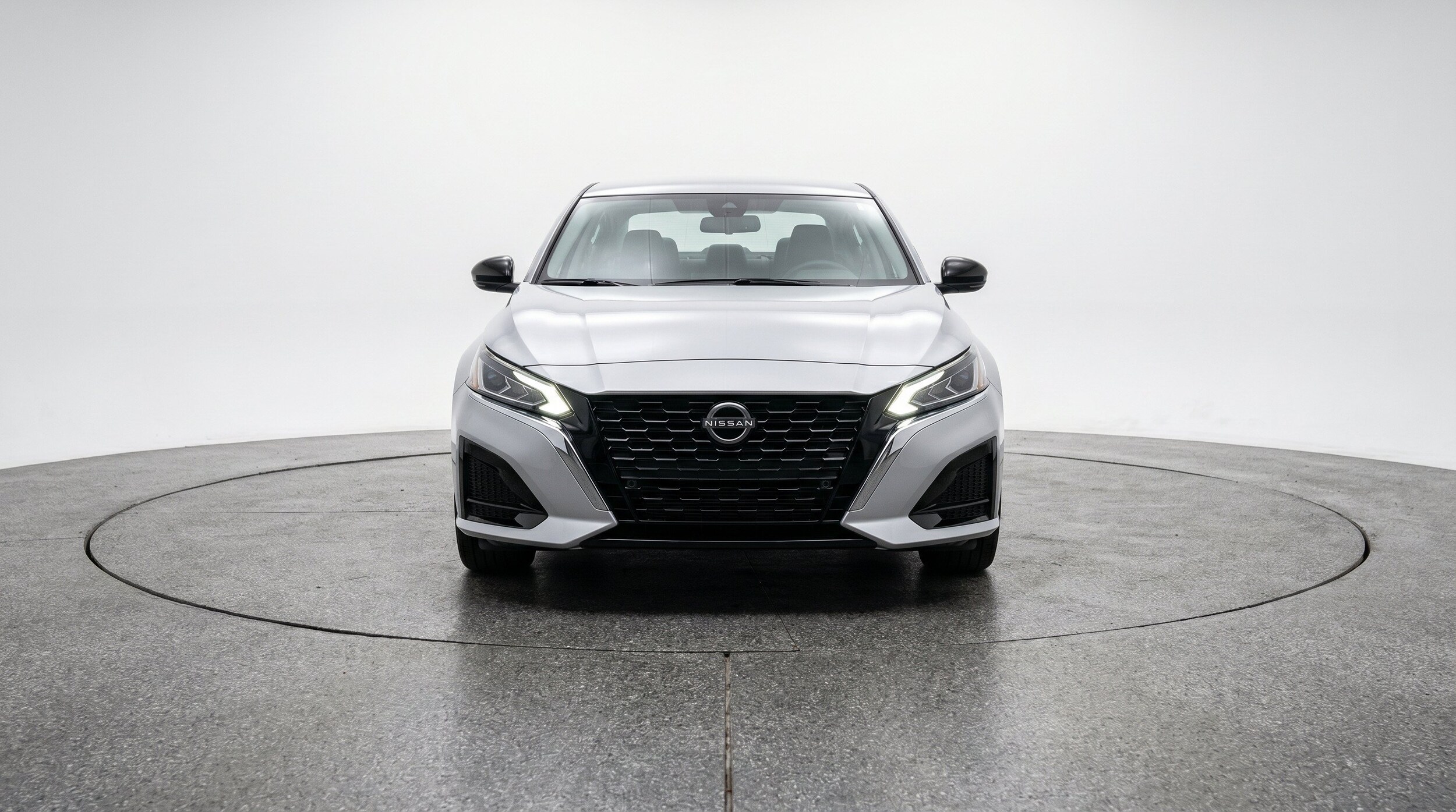 Thumbnail: 2025 Nissan Altima - 2