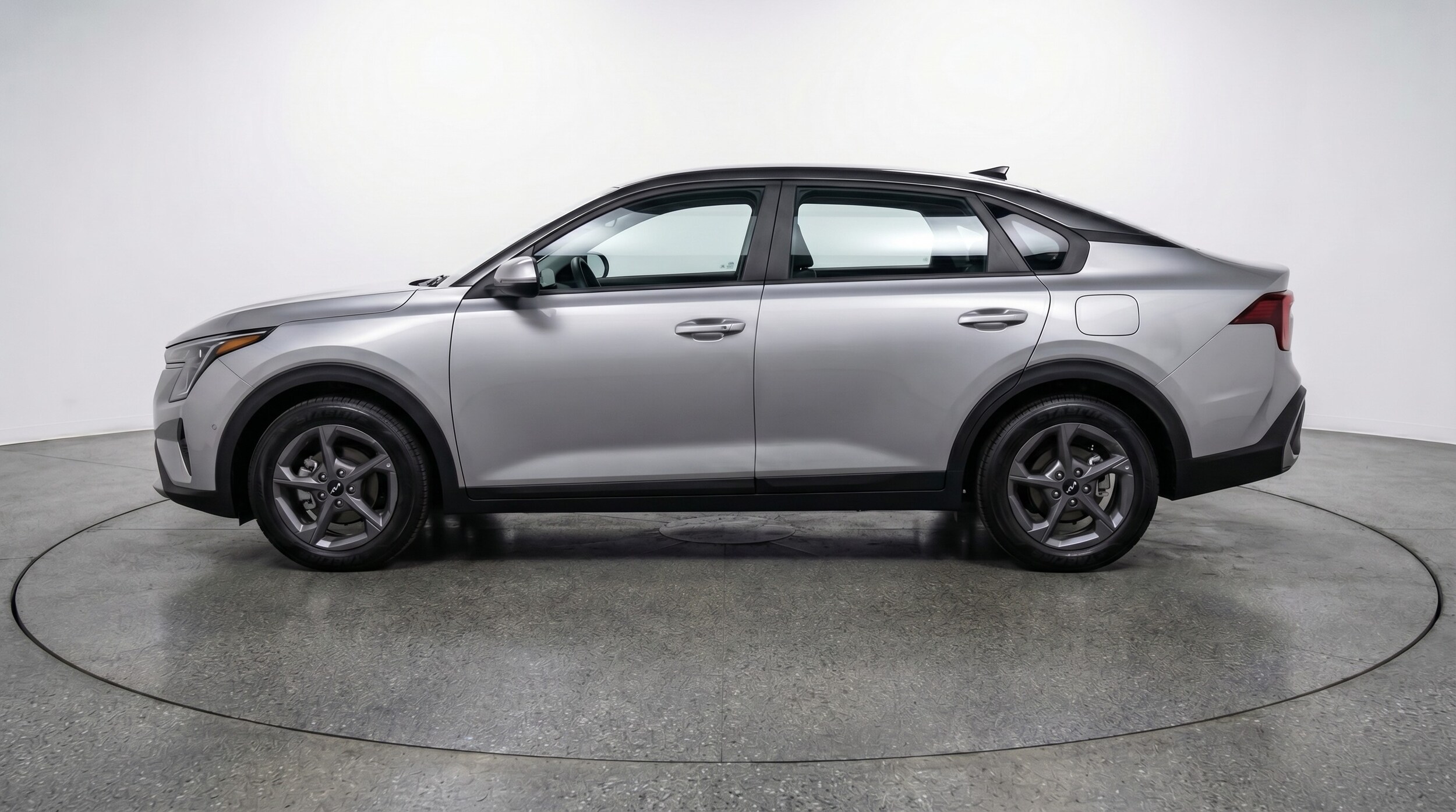 Thumbnail: 2025 Kia K4 - 4