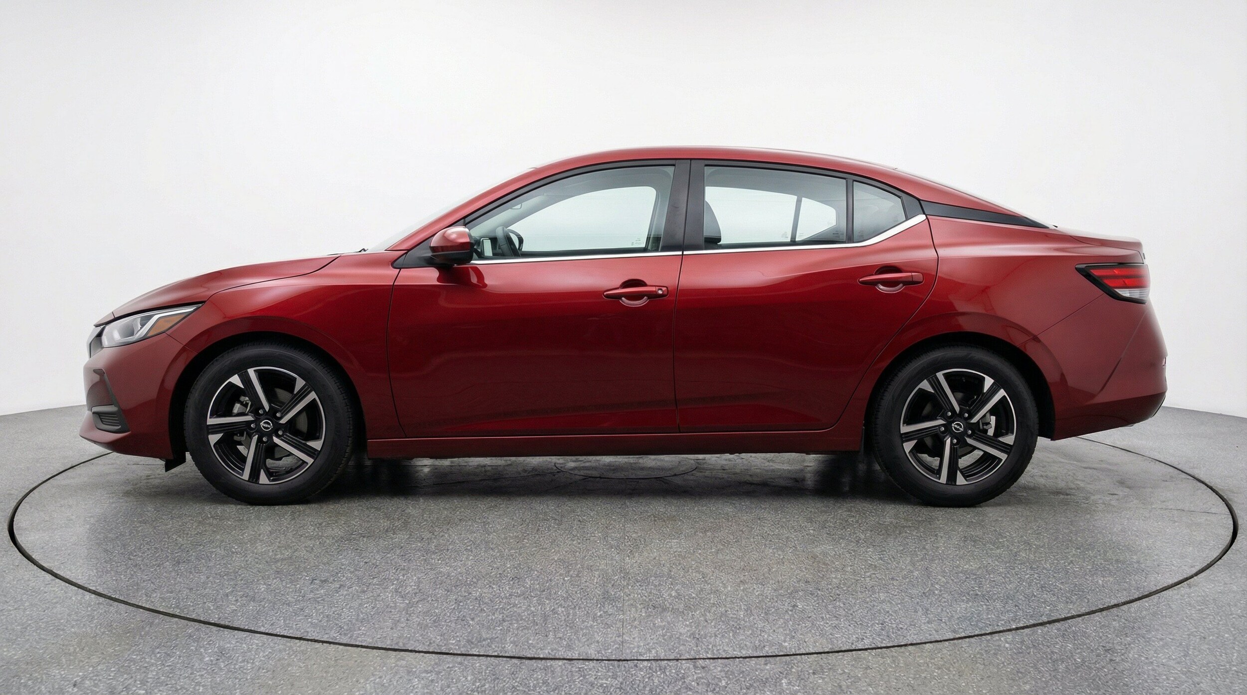 Thumbnail: 2025 Nissan Sentra - 5