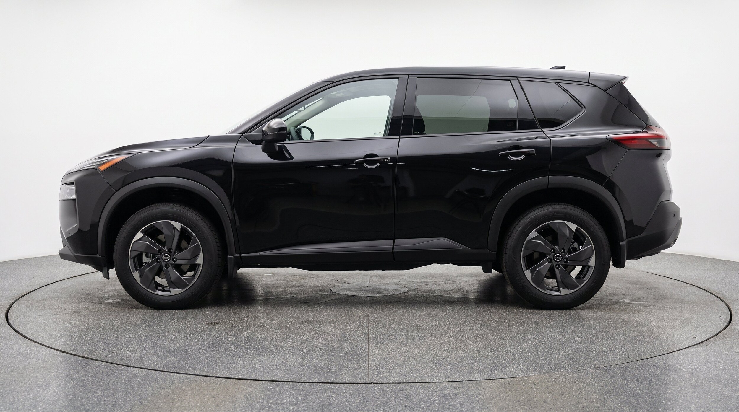 Thumbnail: 2025 Nissan Rogue - 5