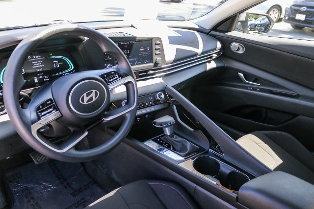 2026 Hyundai Elantra Blue - Photo 28