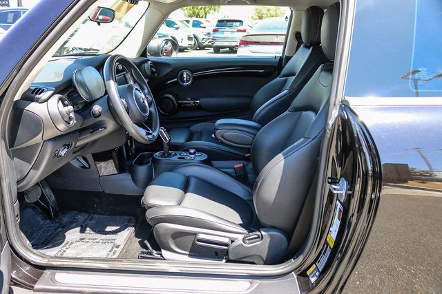2021 MINI Hardtop 2 Door SE - Photo 25