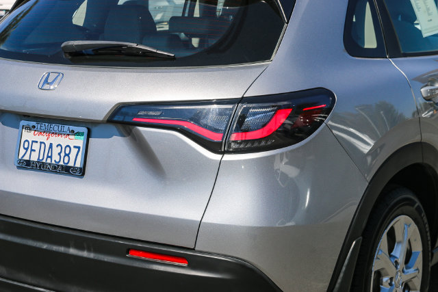 2023 Honda HR-V LX - Photo 11