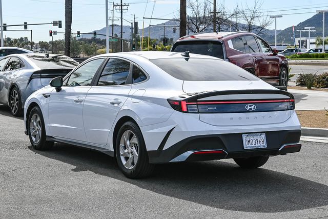 2025 Hyundai Sonata SE Certified photo 6
