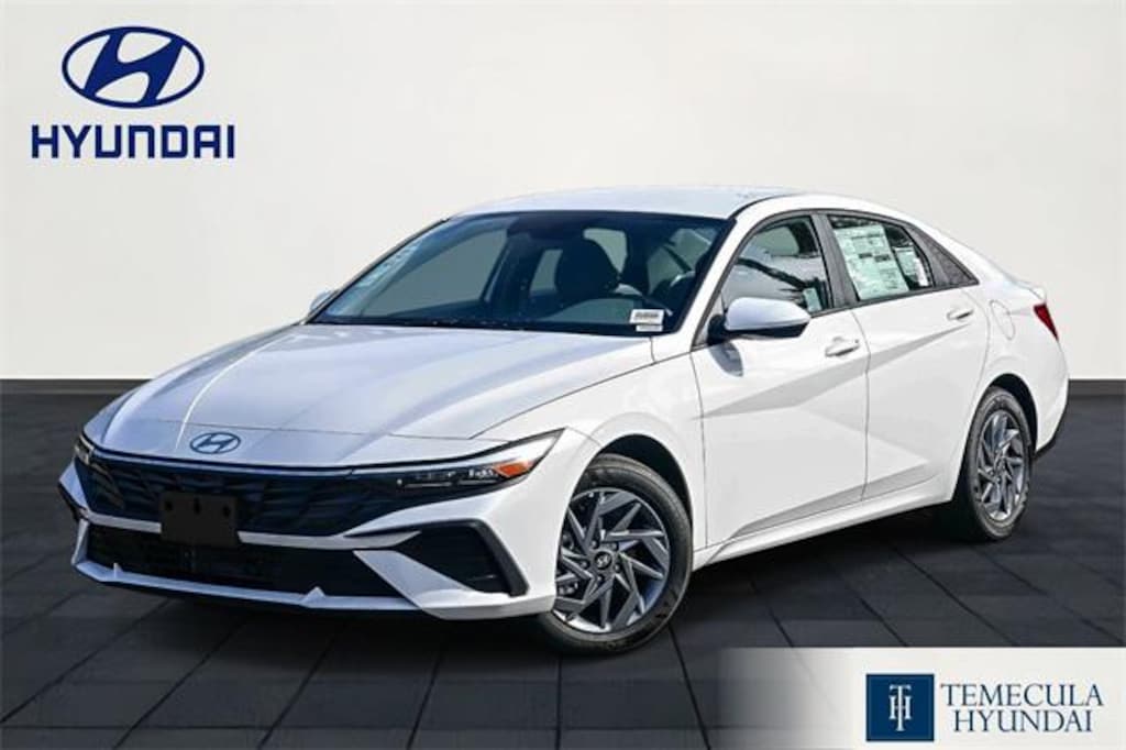 New 2026 Hyundai Elantra HEV Blue Sedan