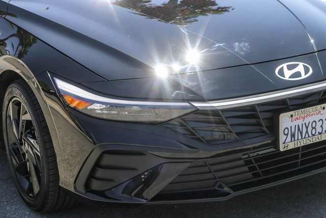2026 Hyundai Elantra SEL Sport - Photo 6