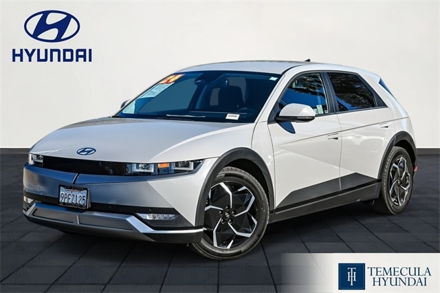2024 Hyundai IONIQ 5 SEL's photo