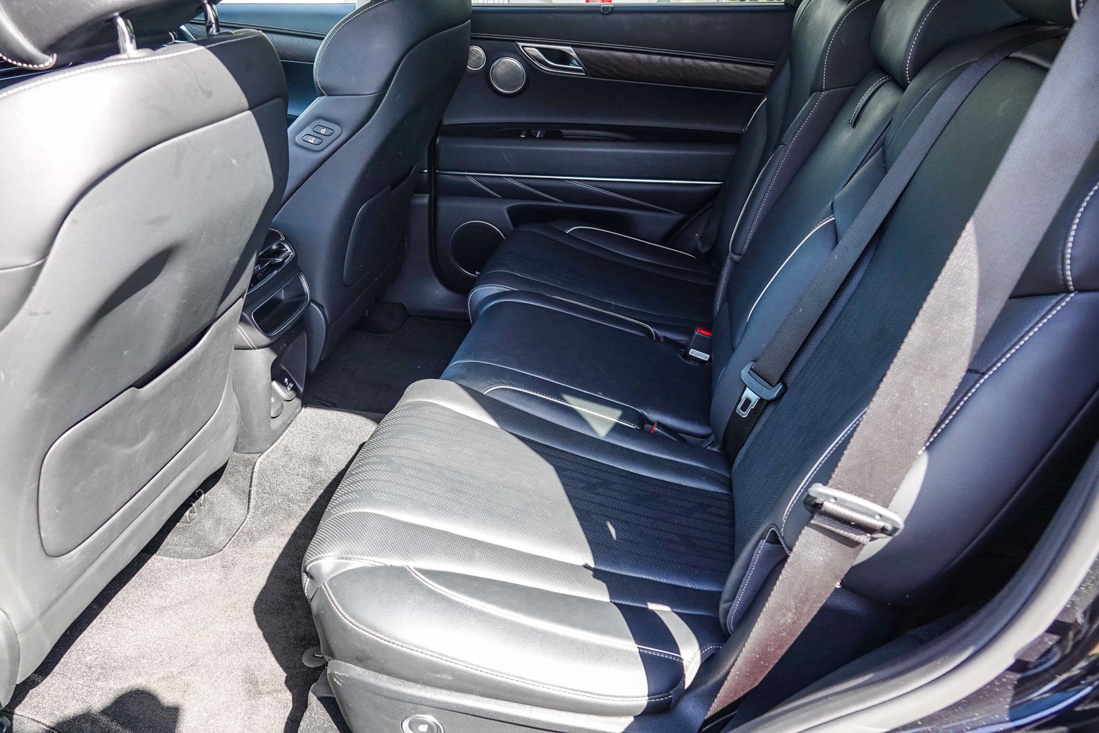 2021 GENESIS GV80 Standard - Photo 18