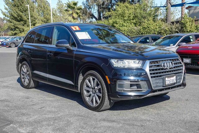 2017 Audi Q7 3.0 TDI Premium Plus Quattro photo 2