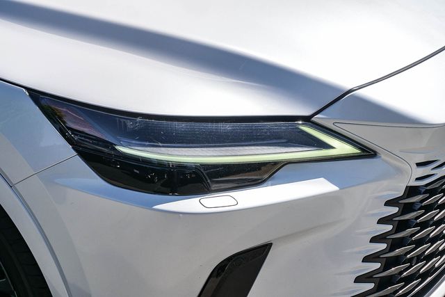 2023 Lexus RX Hybrid 350h - Photo 11