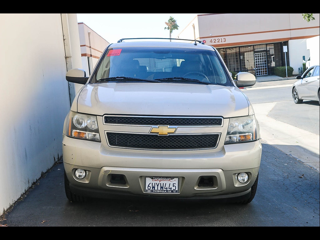 2013 Chevrolet Suburban LT - Photo 6