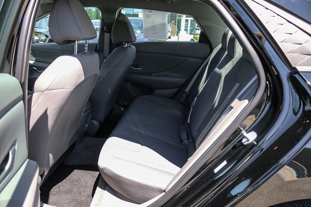 2026 Hyundai Elantra SEL Sport - Photo 24