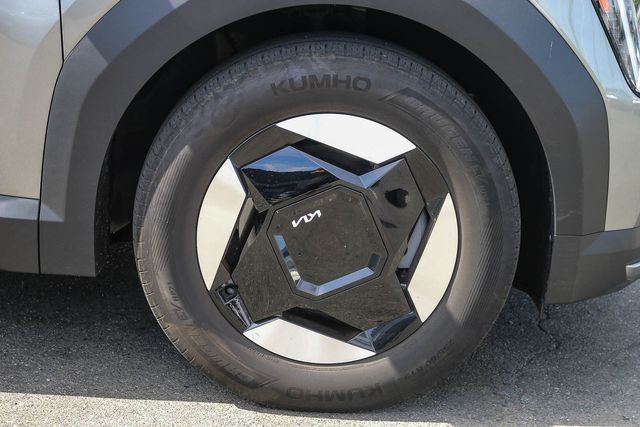 2024 Kia EV9 Light L/R - Photo 15
