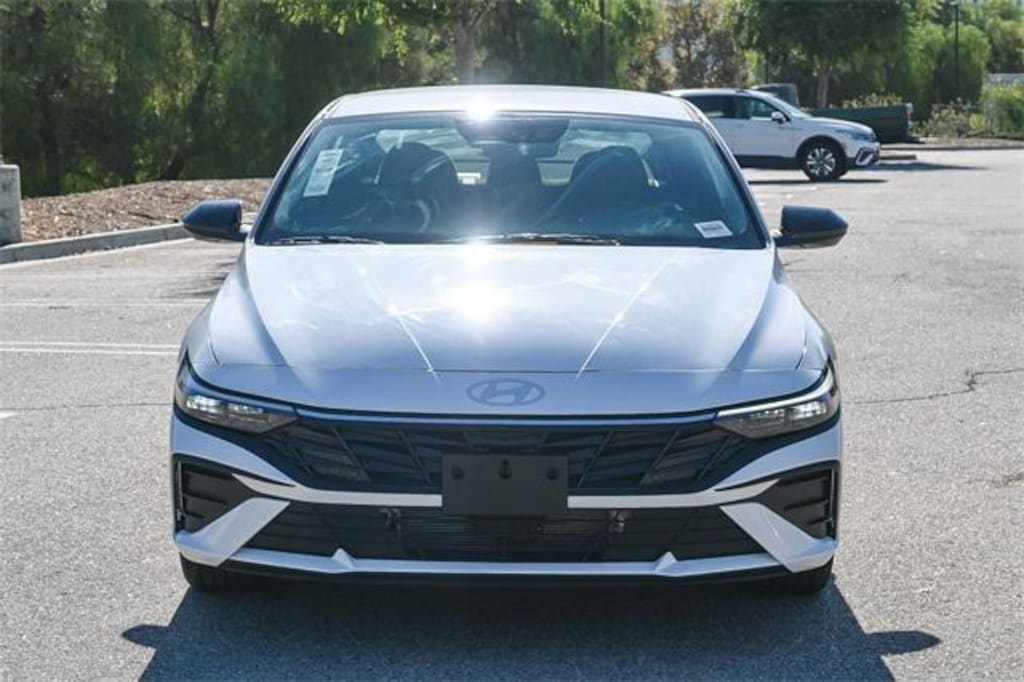 New 2026 Hyundai Elantra Hybrid SEL Sport Sedan