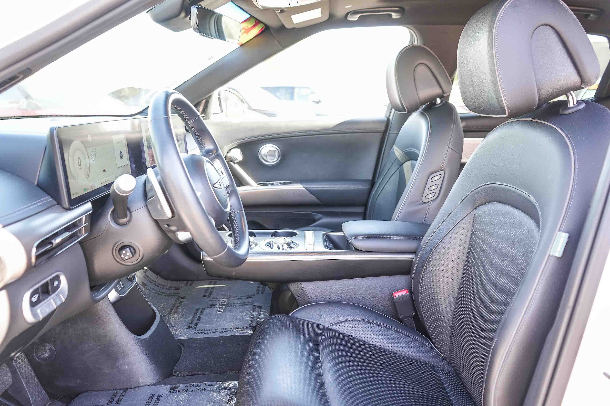 2023 GENESIS GV60 Advanced - Photo 19