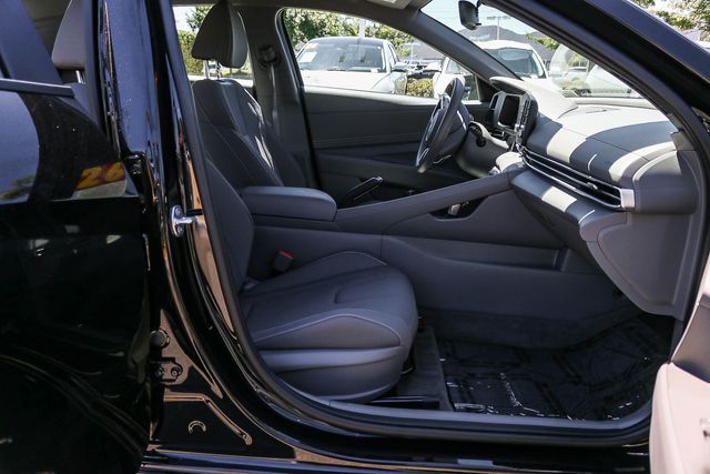 2026 Hyundai Elantra SEL Sport - Photo 21