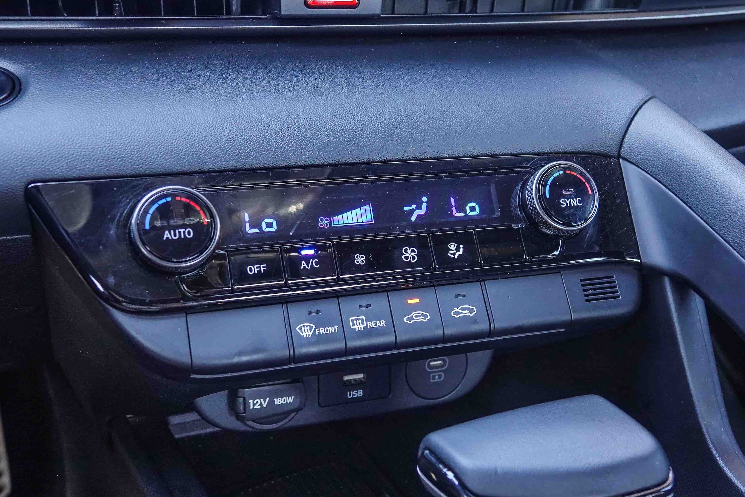 2025 Hyundai Elantra SEL - Photo 21