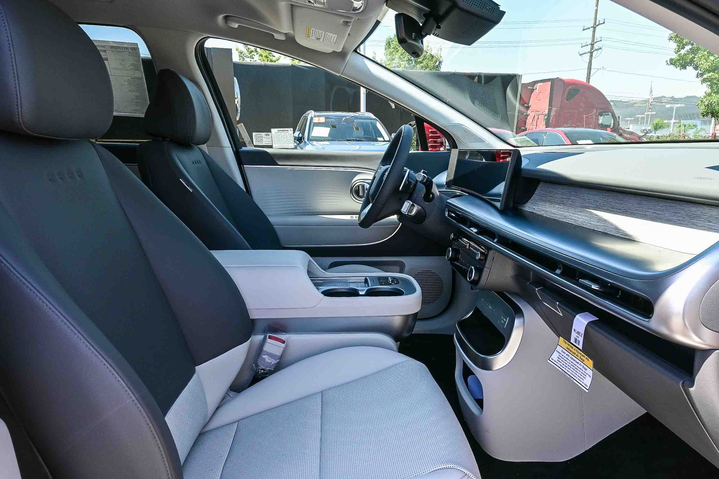 2026 Hyundai IONIQ 9 SEL - Photo 18