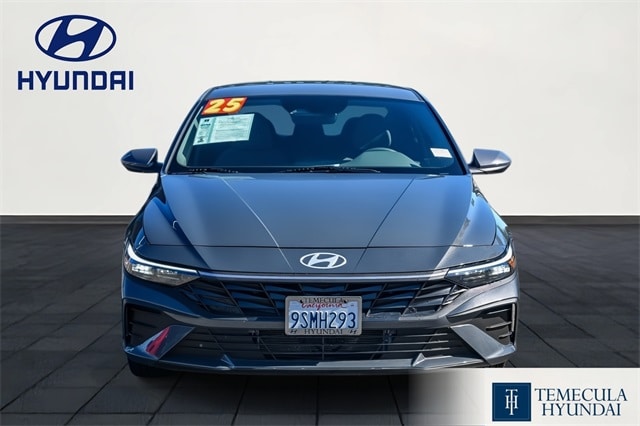 2025 Hyundai Elantra Blue