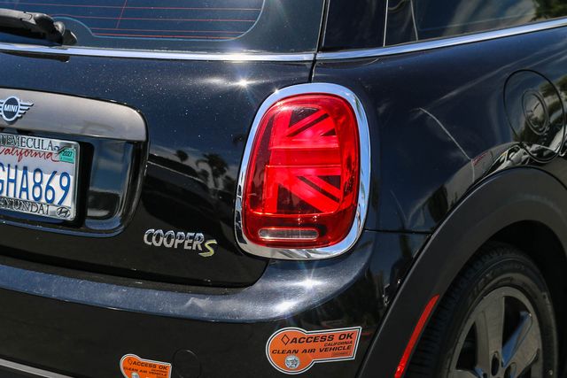 2021 MINI Hardtop 2 Door SE - Photo 11