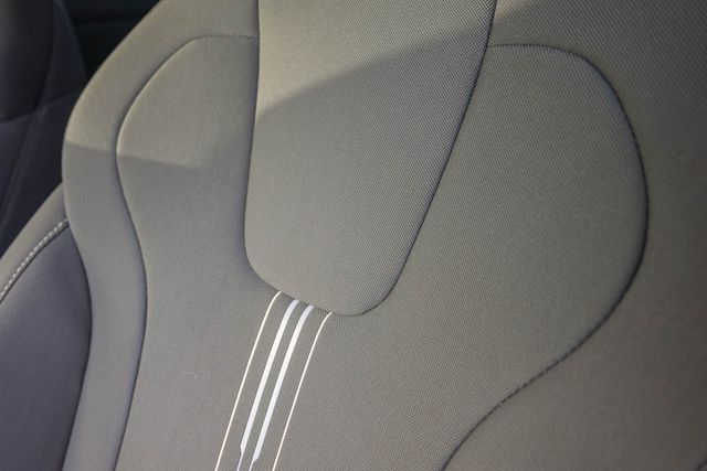 2025 Hyundai Elantra SEL - Photo 22
