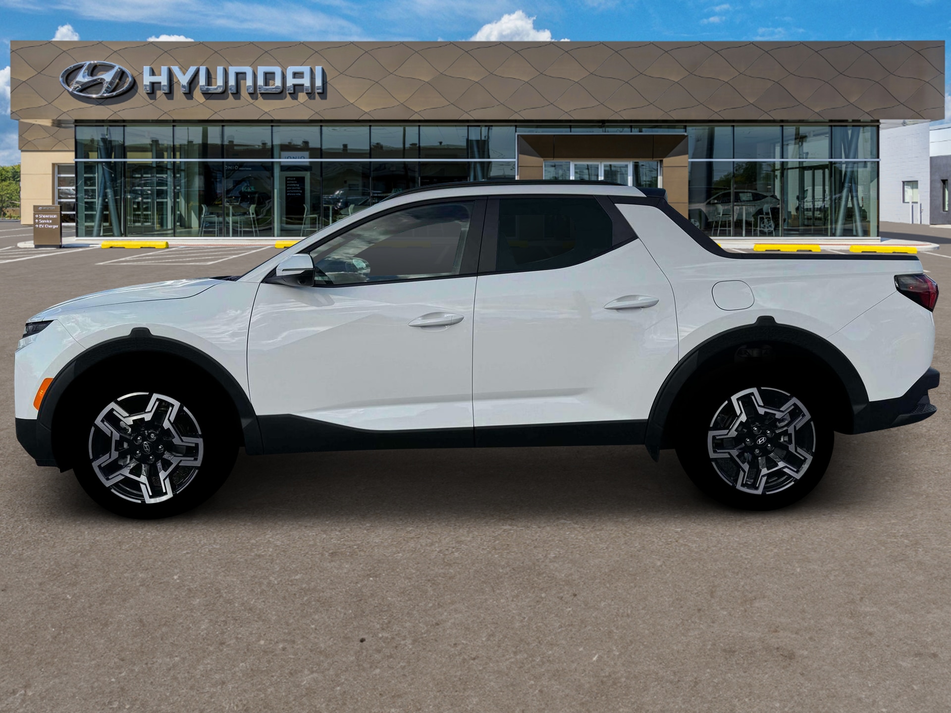 2025 Hyundai Santa Cruz Limited - Photo 3
