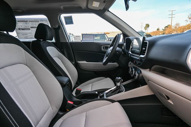 2026 Hyundai Venue SEL - Photo 20
