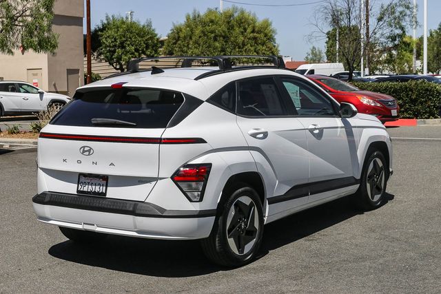 2025 Hyundai Kona EV SEL - Photo 10