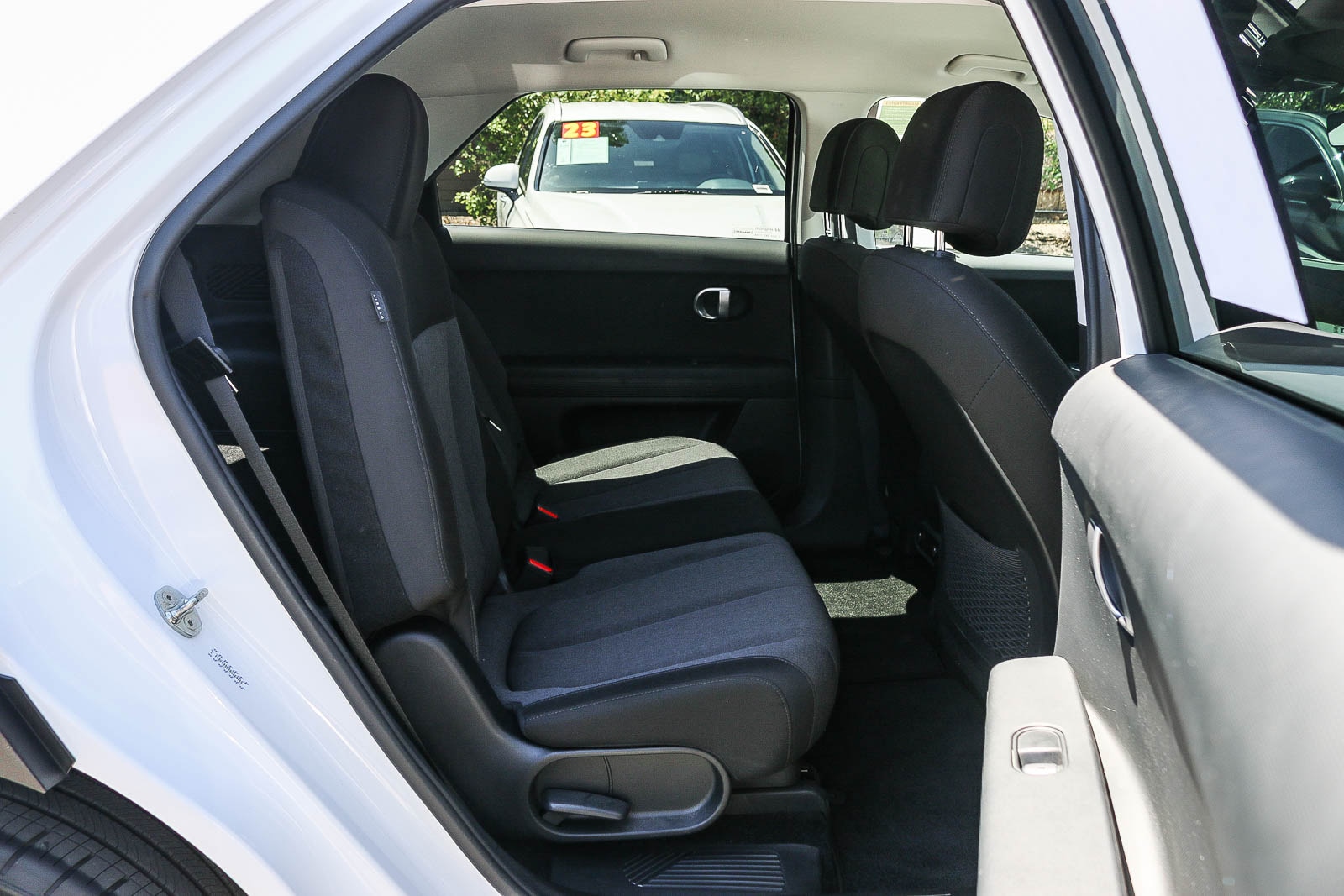 2024 Hyundai IONIQ 5 SEL - Photo 21
