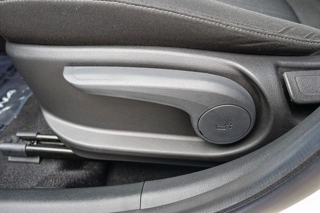 2022 Hyundai Kona SEL - Photo 23