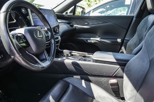 2023 Lexus RX Hybrid 350h - Photo 19